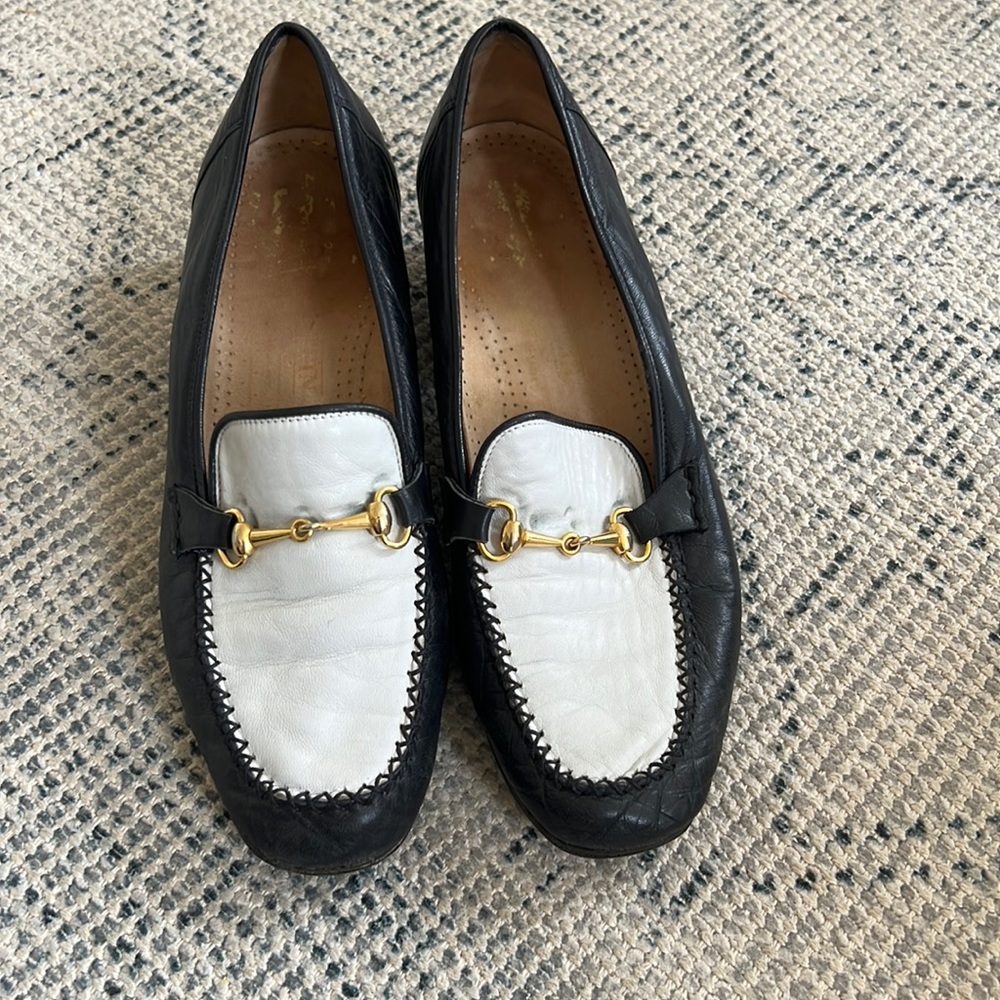 RARE Loafer Vintage Find! Size 39